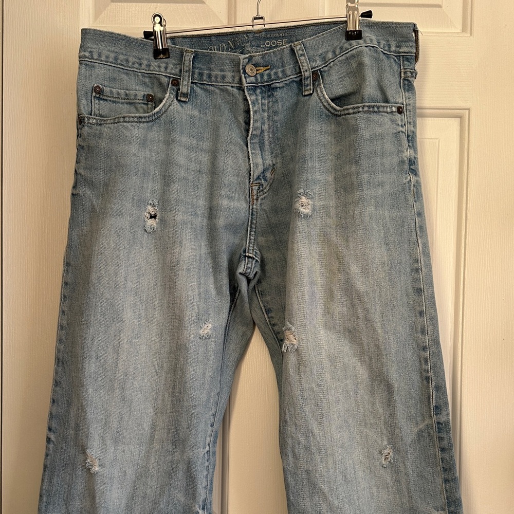 Old Navy Men's Light Blue Relaxed Jeans - 33/32